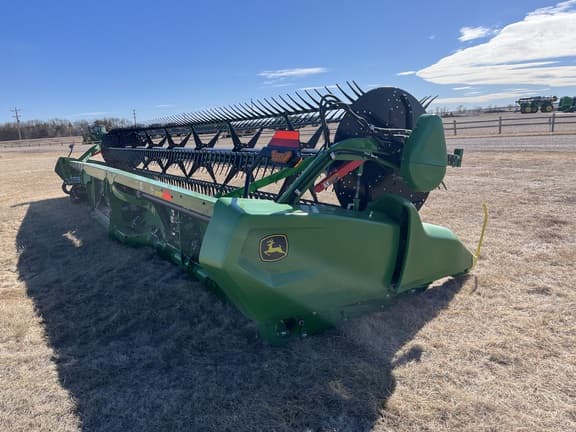 Image of John Deere RD35F equipment image 2