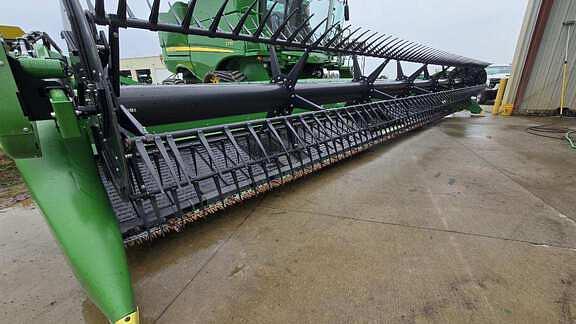 Image of John Deere RD35F equipment image 1