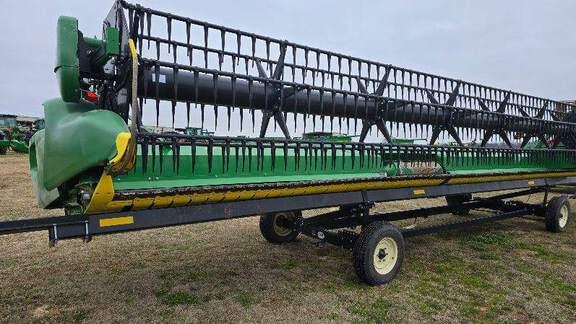 Image of John Deere RD35F equipment image 3