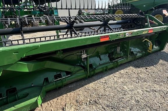 Image of John Deere RD40F equipment image 4