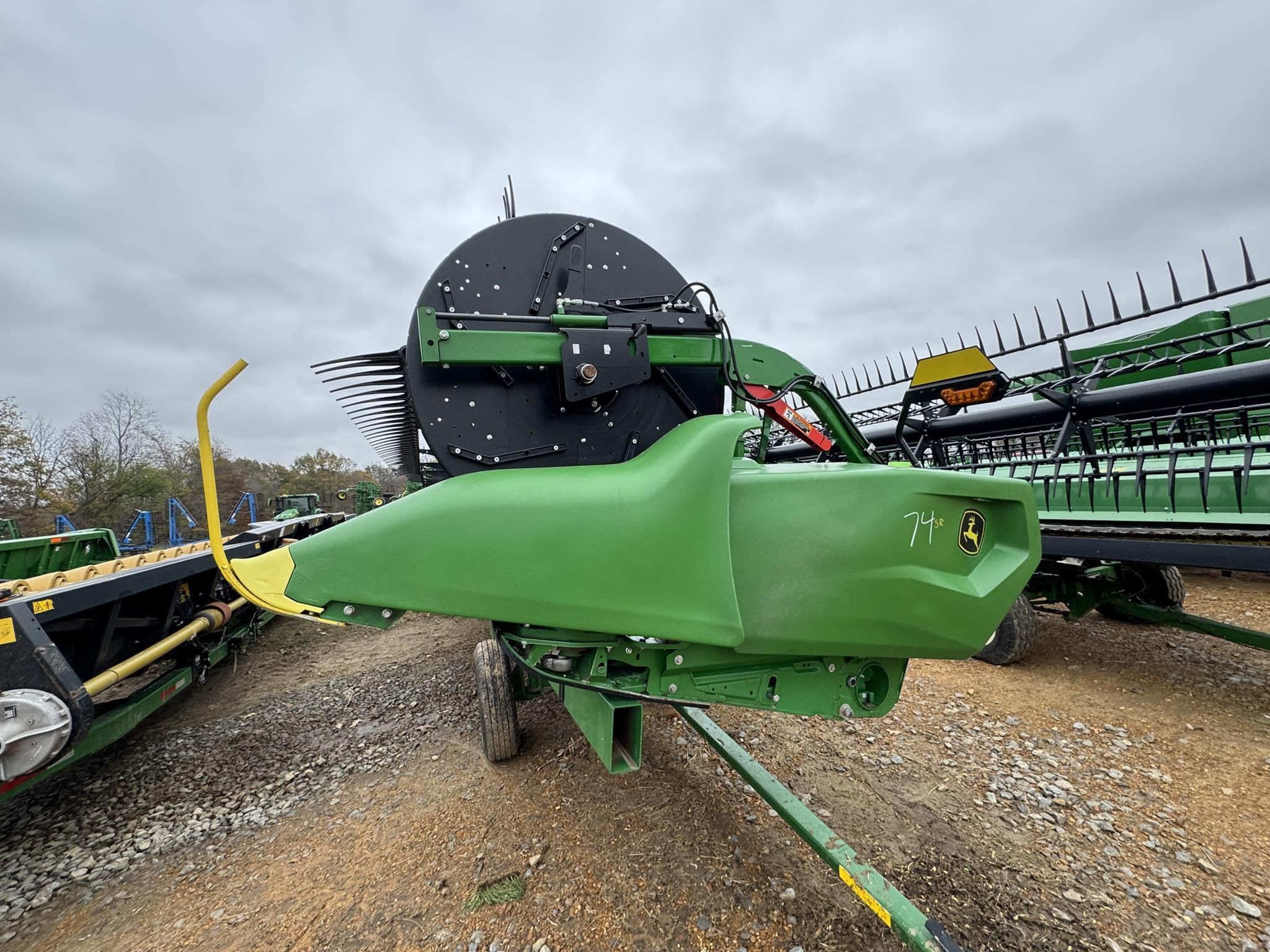 Main image John Deere RD40F