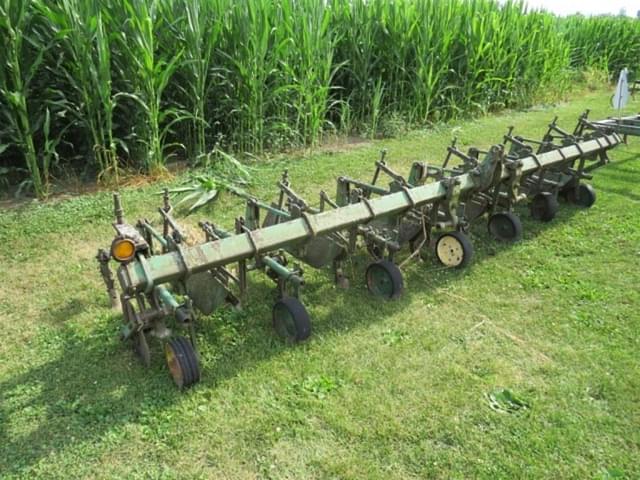 Image of John Deere RG630 equipment image 1