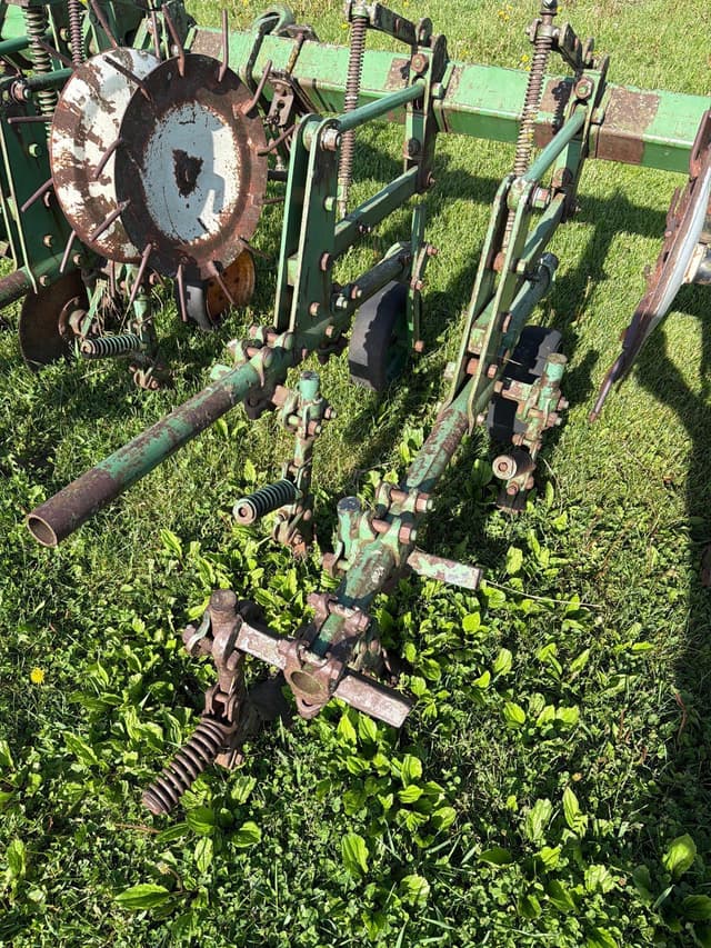 Image of John Deere RG4 equipment image 4