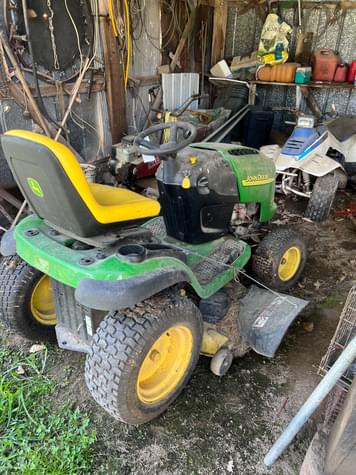 Main image John Deere L130