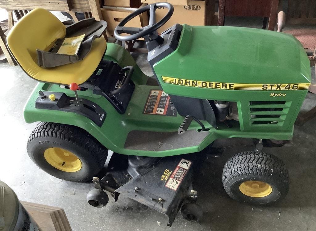 Main image John Deere STX46