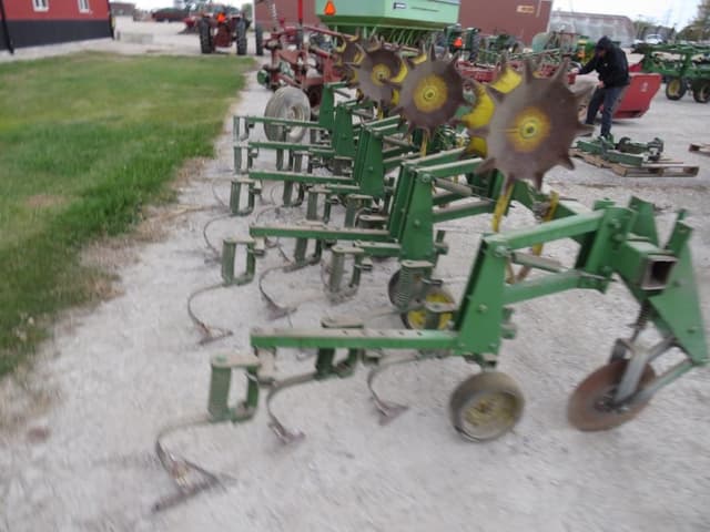 Image of John Deere RM equipment image 4