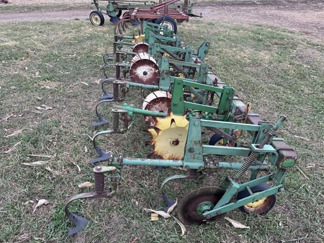 Image of John Deere RM equipment image 2