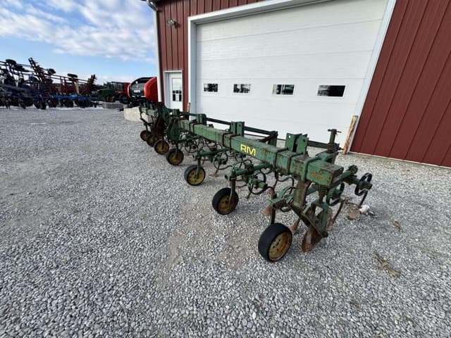 Image of John Deere RM equipment image 2