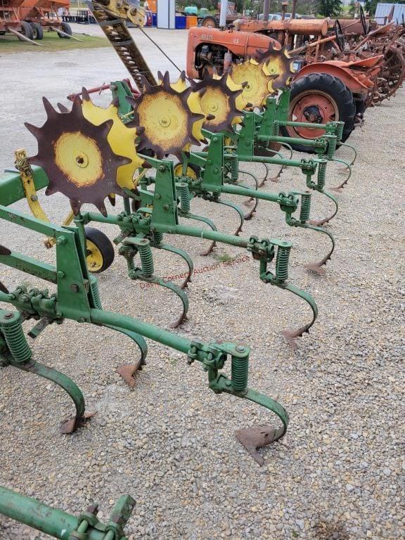 Image of John Deere RM equipment image 2