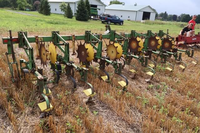 Image of John Deere RM equipment image 3