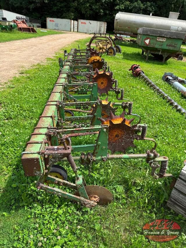 Image of John Deere RM equipment image 1