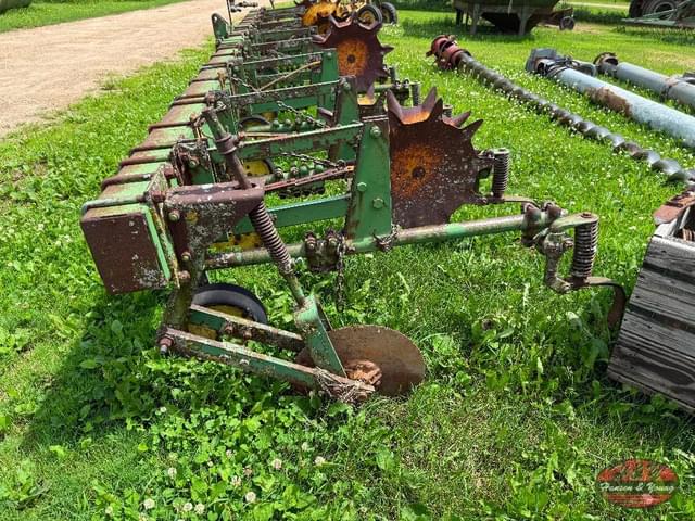 Image of John Deere RM equipment image 2