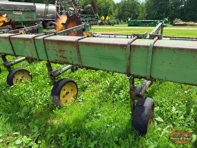 Image of John Deere RM equipment image 3