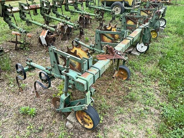 Image of John Deere RM equipment image 1