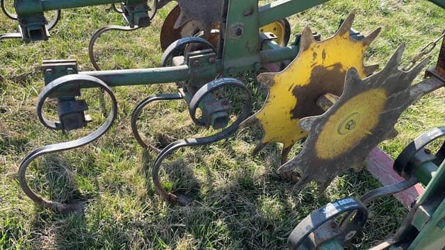 Image of John Deere ER014 equipment image 4