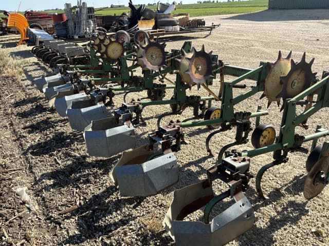 Image of John Deere RM equipment image 4