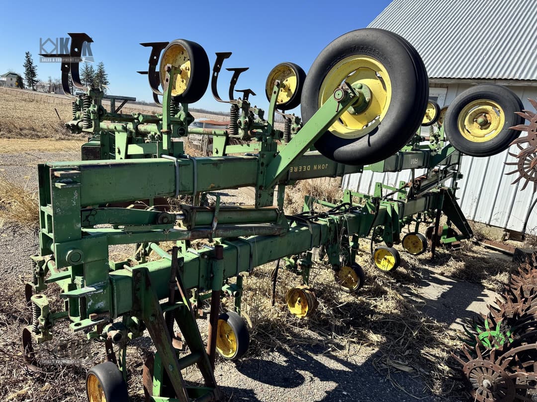 Image of John Deere RM12  Primary image