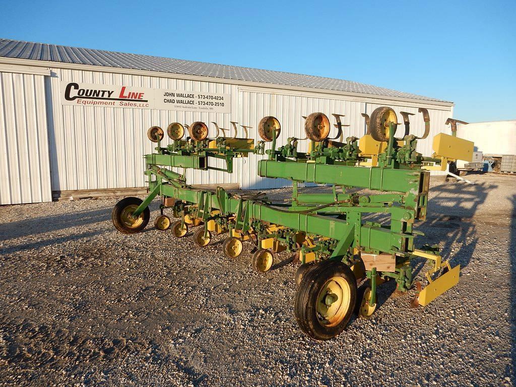 Image of John Deere RM12  Primary image