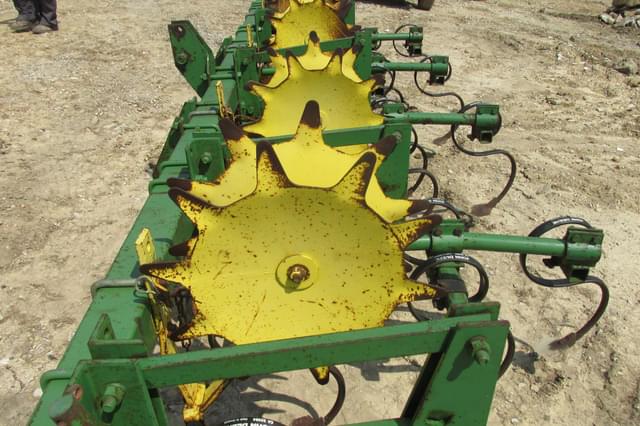 Image of John Deere RM equipment image 3
