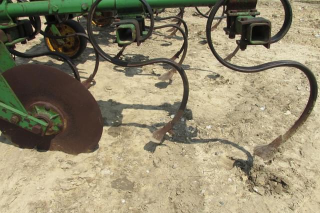 Image of John Deere RM equipment image 4
