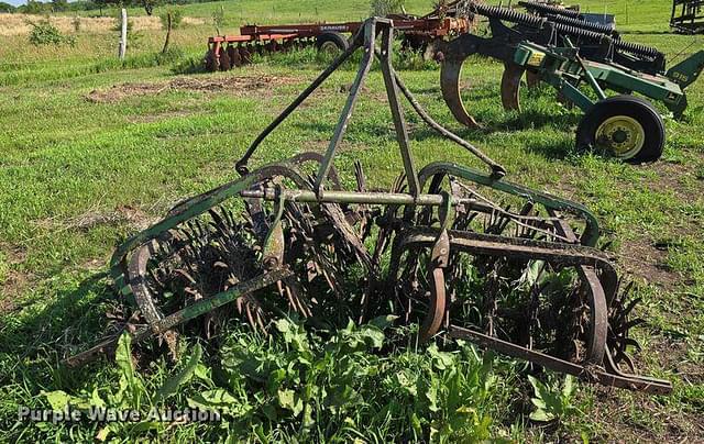 Image of John Deere Rotary Hoe equipment image 1