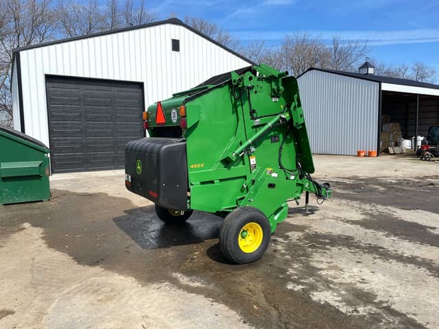 Image of John Deere 450E equipment image 4