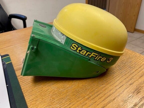 Main image John Deere StarFire 3000