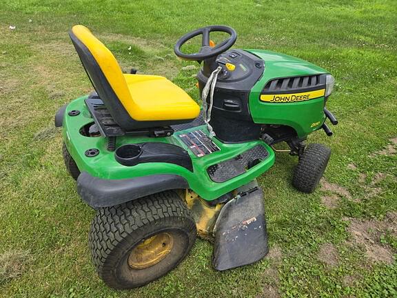 Image of John Deere S130 equipment image 1