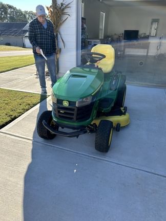 John Deere S170 Equipment Image0