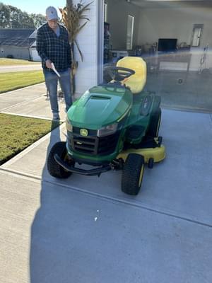 John Deere S170 Image