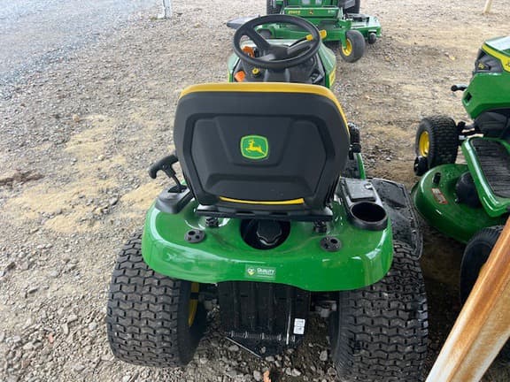 Image of John Deere S220 equipment image 4