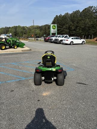 Image of John Deere S240 equipment image 3