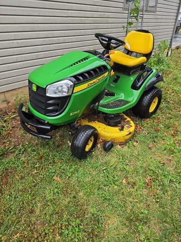 Main image John Deere S240