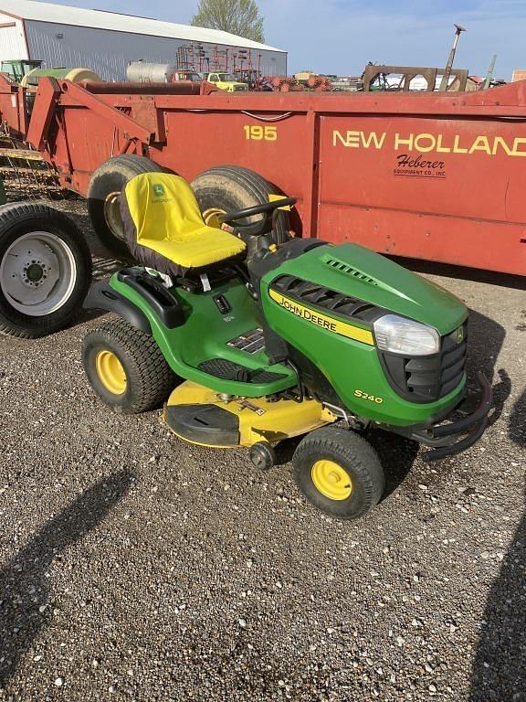 Image of John Deere S240 Image 0