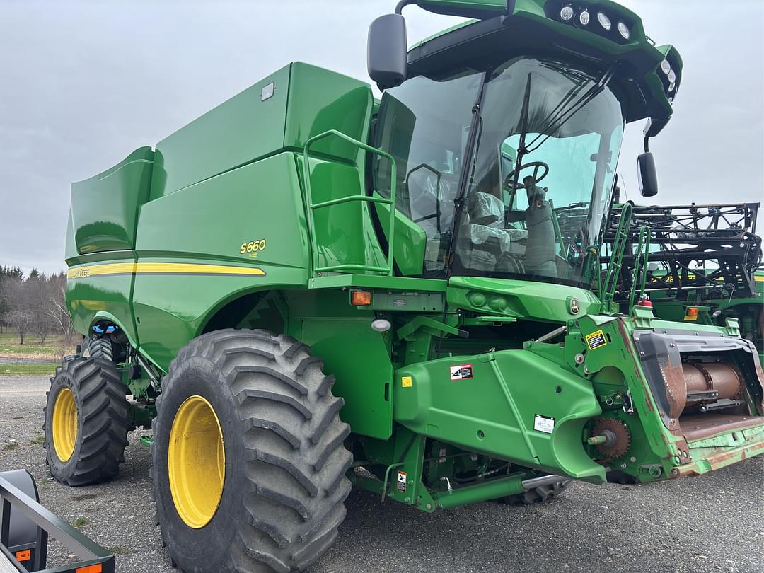 Image of John Deere S660 Primary image