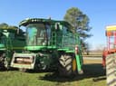 John Deere S670 Image
