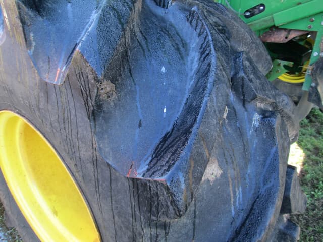 Image of John Deere S670 equipment image 4