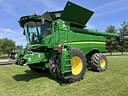 2013 John Deere S680 Image