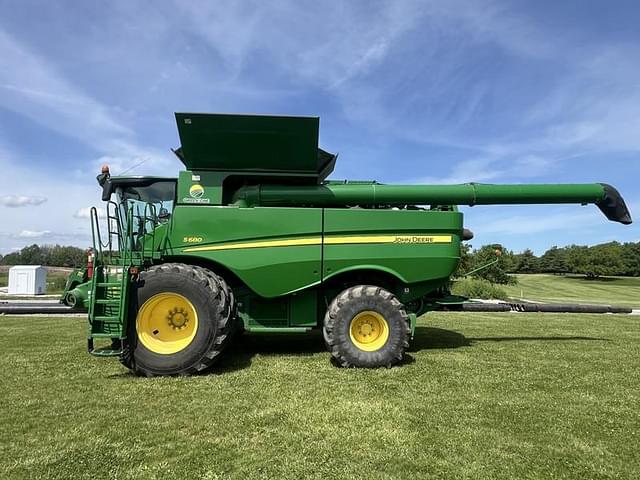 Image of John Deere S680 equipment image 3
