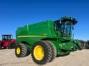 2014 John Deere S680 Image