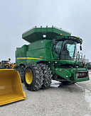 2014 John Deere S690 Image