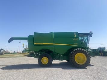 Main image John Deere S770