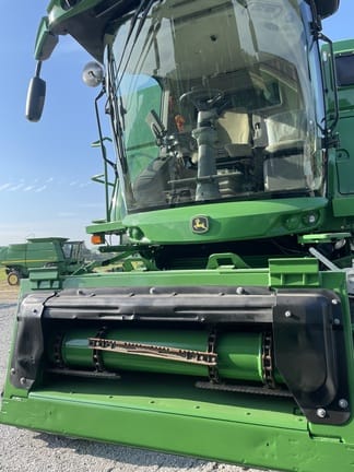 Main image John Deere S770