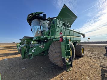 Main image John Deere S770