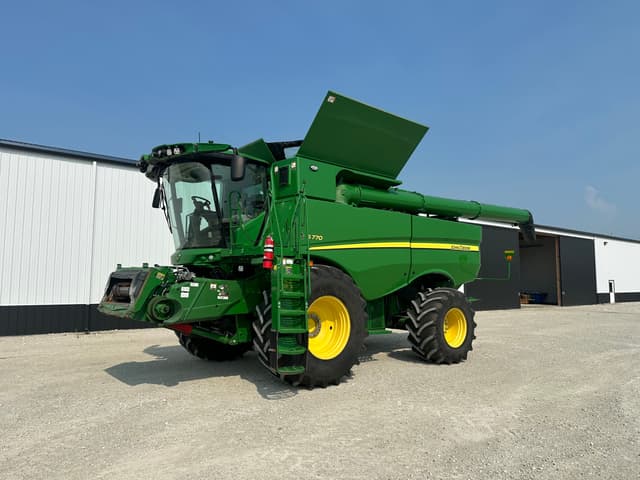 Image of John Deere S770 equipment image 1