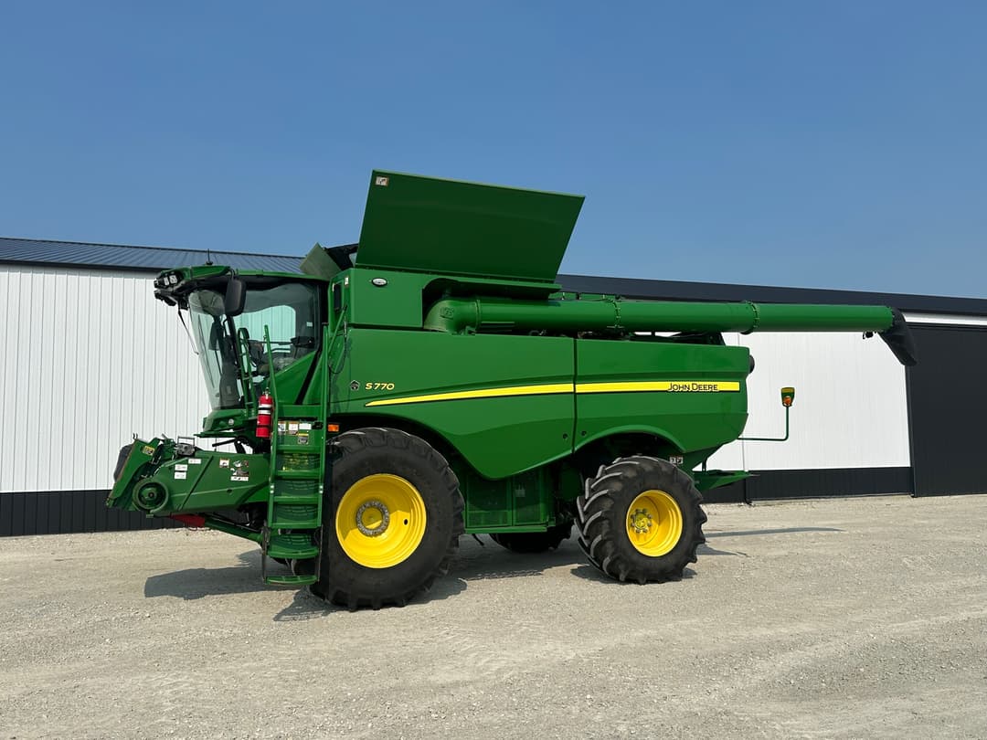 Image of John Deere S770 Primary image
