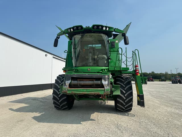 Image of John Deere S770 equipment image 3