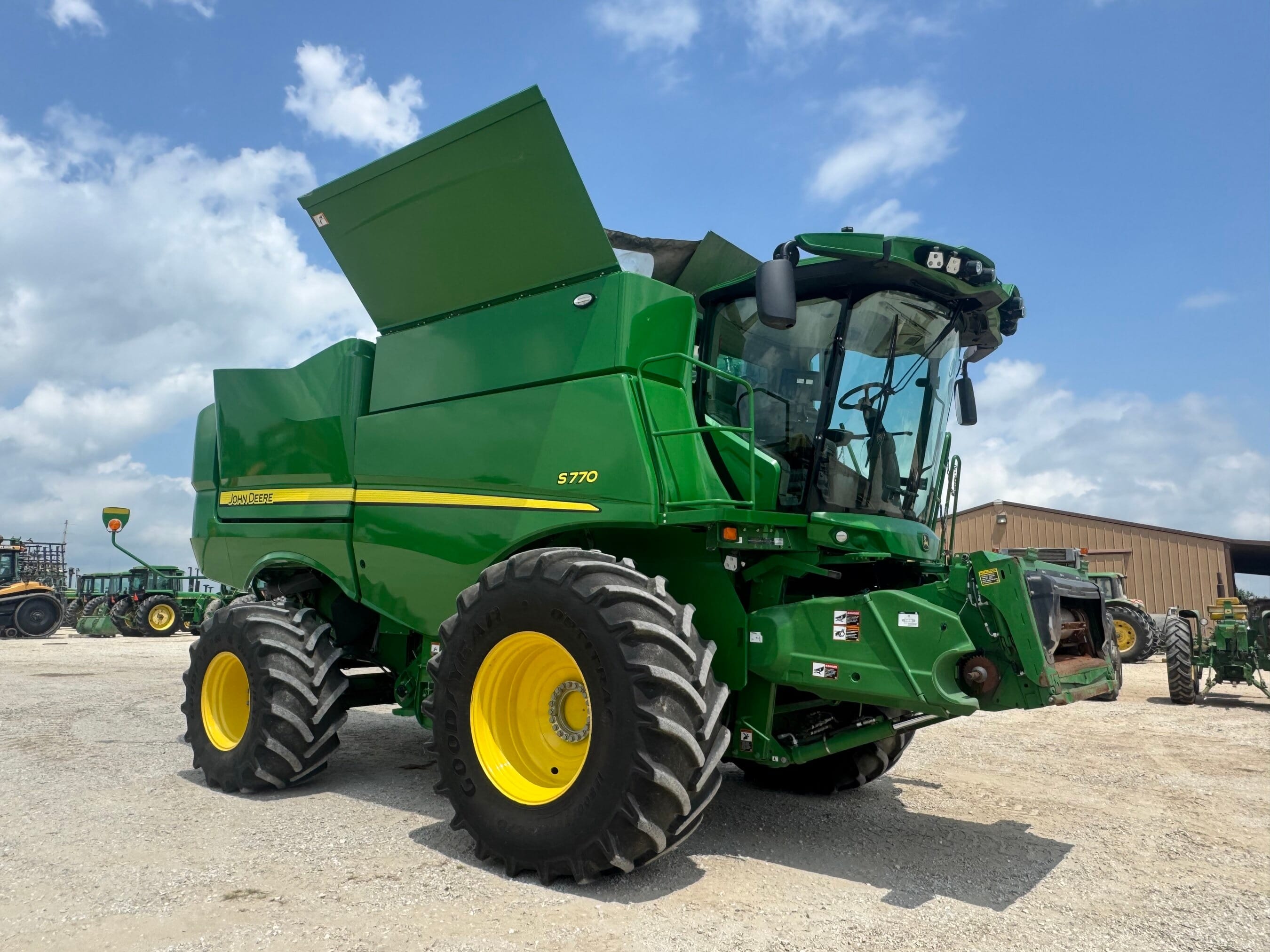 2024 John Deere S770 Equipment Image0