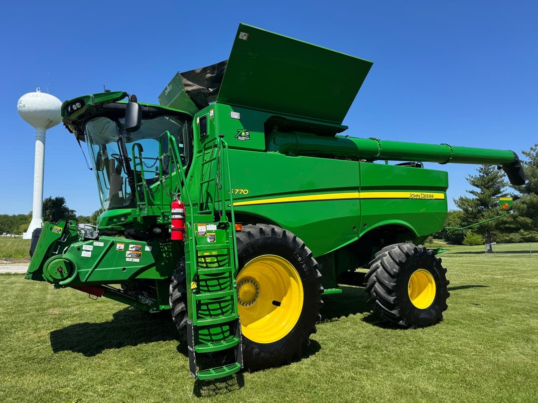 Image of John Deere S770 Primary image