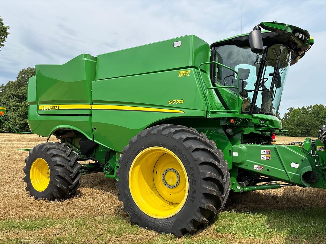 Image of John Deere S770 Primary image